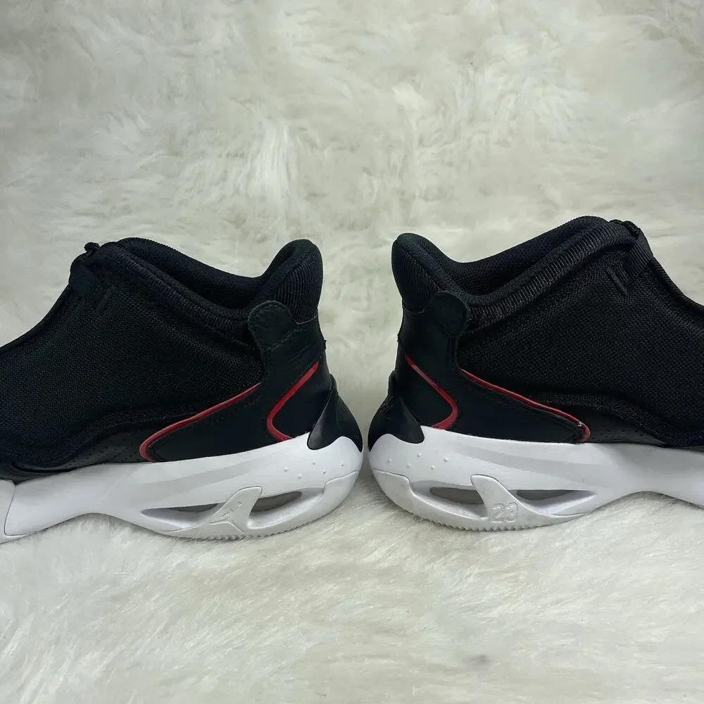 Jordan Max Aura 4 Black University Men’s Shoes DN3687-006 Size 13